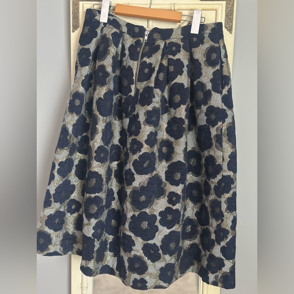 Anthropologie Dress Gallery Floral Brocade Navy and Gold Skirt Size medium EUC - Picture 6 of 12